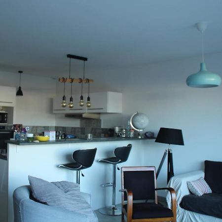 Jolie Chambre Dans Quartier Calme Езин Екстериор снимка
